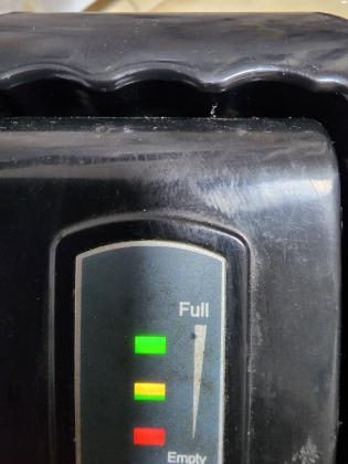 סוללה בת שנתיים Xmb