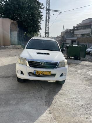 טויוטה היילקס ויגו 4X4 (2013)