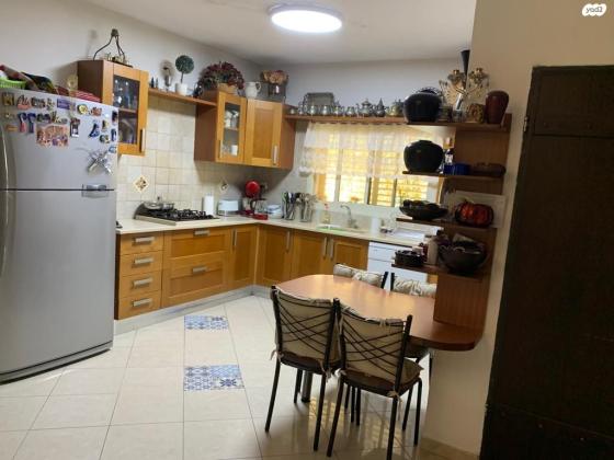 אוכמנית 26 (נווה נוי)