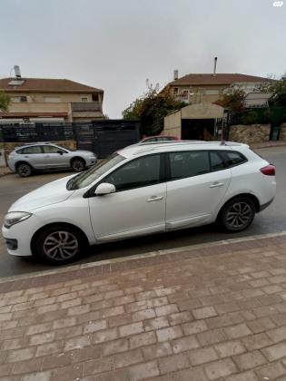 רנו מגאן אסטייט/ גראנד טור (2015)