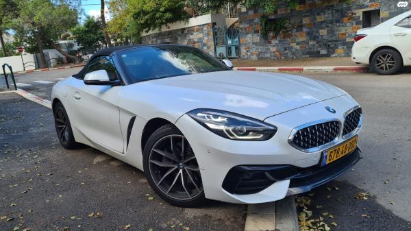 ב.מ.וו Z4 (2021)