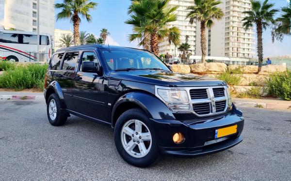 דודג' ניטרו (2009)