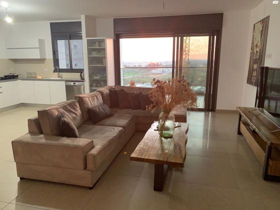 אפרים קציר 15 (מתחם 1200)