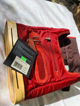 תיק חדש של ג'נספורט עם