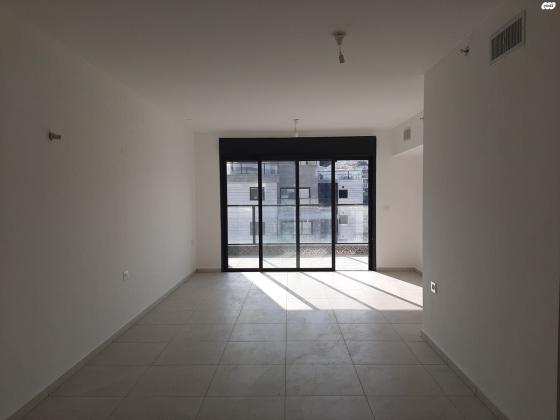 ברל כצנלסון 47 (זיו)