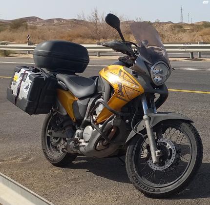 הונדה טרנסאלפ 700 (2010)