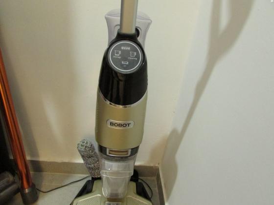 שואב שוטף של בובוט מצב