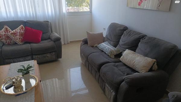 סלון מבית דיבאני סנטר בגוון אפור