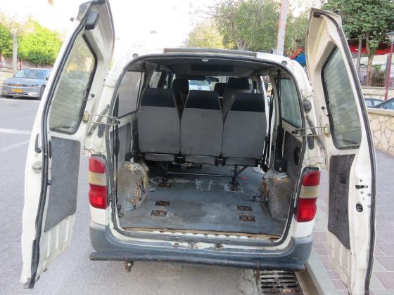 טויוטה הייאס ארוך (2001)