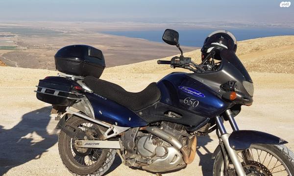 סוזוקי פריווינד XF650 (1999)