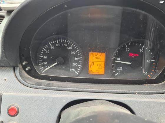 מרצדס ויטו (2010)