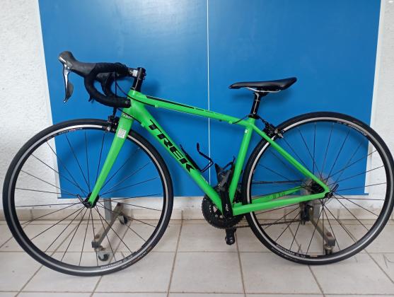 אופני כביש טרק דגם אמונדה