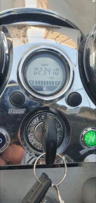 יוסאנג GV250 אקילה (2016)