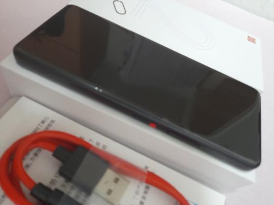 טלפון שיאומי טאצ' מלא