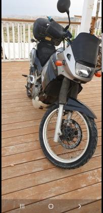 קאוואסאקי KLE500 (2004)