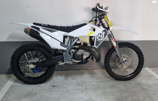 הוסקוורנה TE250 (2022)