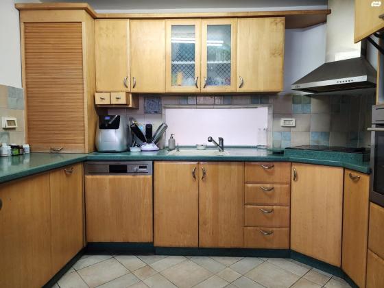 מטבח בעבודת נגרות, עץ מייפל