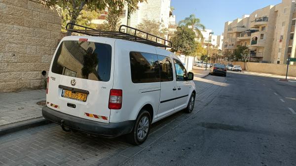 פולקסווגן קאדי מקסי (2011)