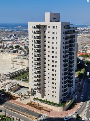 החרוב 10 (רמות יצחק)