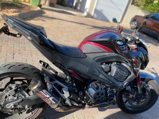 קאוואסאקי Z800R (2017)