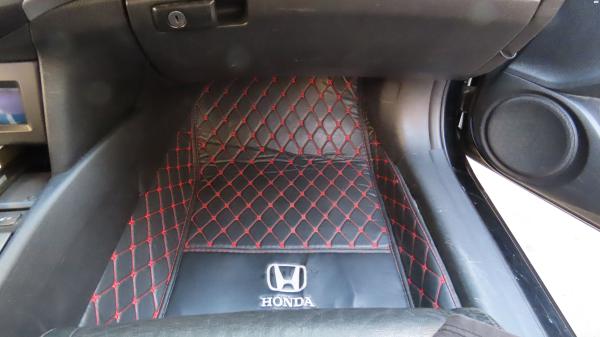 הונדה אקורד (2009)