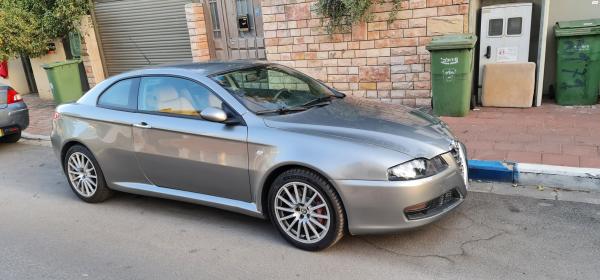 אלפא רומיאו GT (2007)