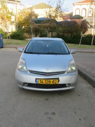 טויוטה פריוס (2007)