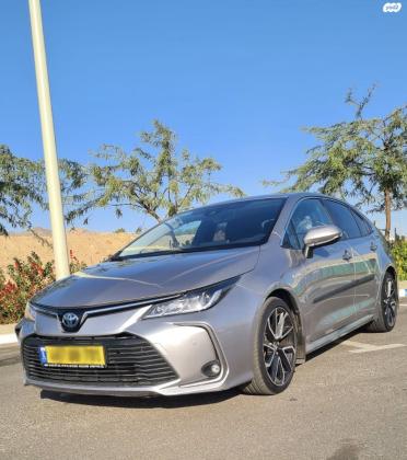 טויוטה קורולה הייבריד (2019)