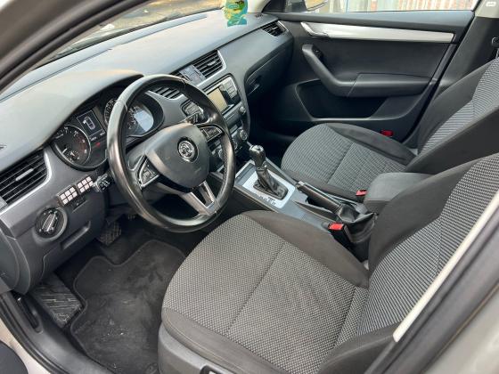 סקודה אוקטביה (2016)