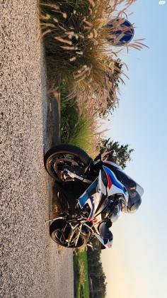 ב.מ.וו S1000RR (2021)
