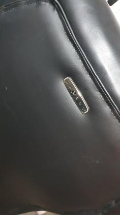 כסא מנהלים מפנק של דוקטור גב