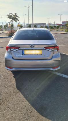 טויוטה קורולה הייבריד (2019)