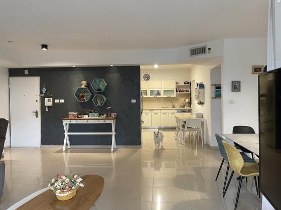 העצמאות 69 (כפר גנים ג)