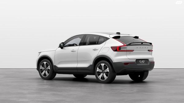 וולוו C40 (2023)