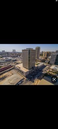 יצחק בן צבי 10 (מרכז אזרחי)