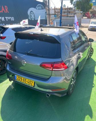 פולקסווגן גולף (2020)