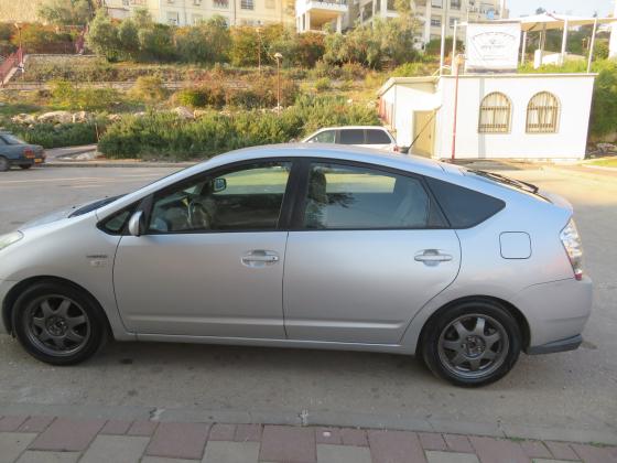 טויוטה פריוס (2007)