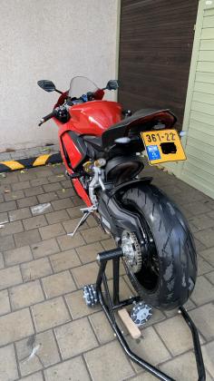 דוקאטי פניגאלה V2 (2020)