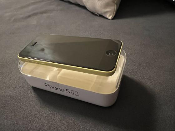 Apple - אייפון iPhone 5C