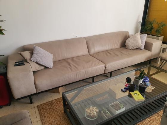 ספת עור אלקנטרה למכירה 90*320,