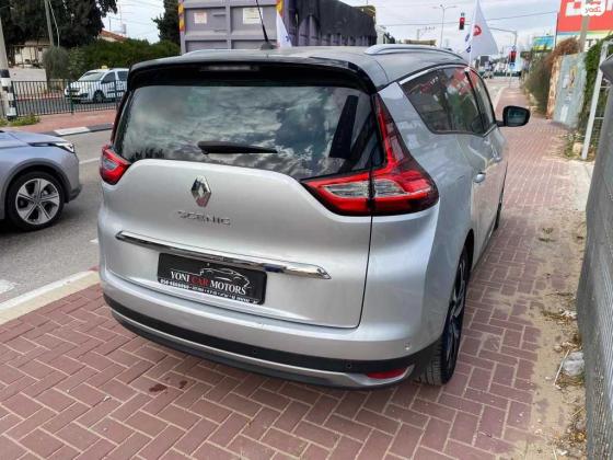 רנו גרנד סניק (2021)