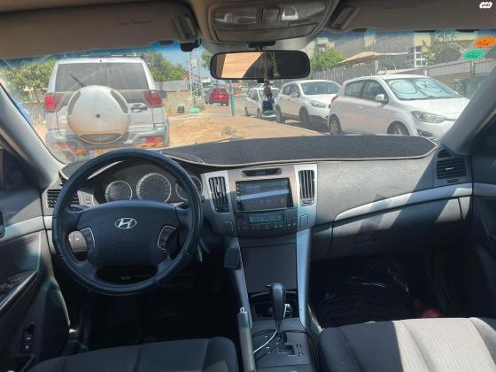 יונדאי סונטה (2009)