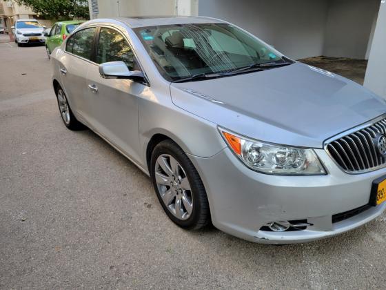 ביואיק לה קרוס (2013)