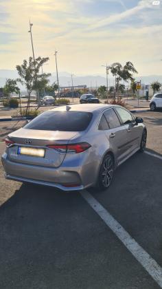 טויוטה קורולה הייבריד (2019)