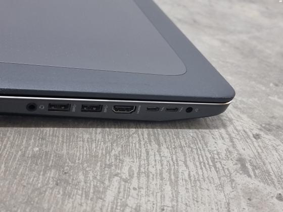 תחנת עבודה ניידית של Hp