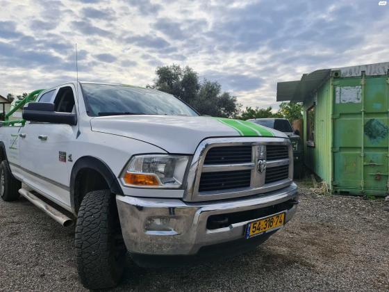 דודג' ראם ארוך (2010)