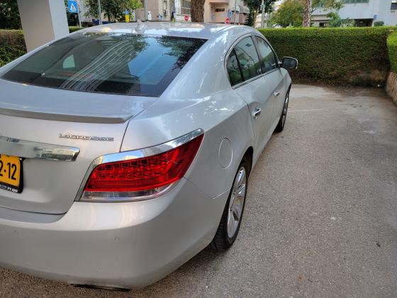 ביואיק לה קרוס (2013)