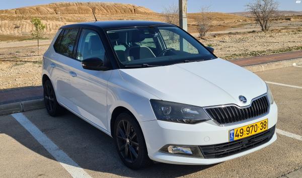 סקודה פאביה (2016)