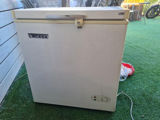 מקרר למרפסת מדחס +מאוורר עובדים