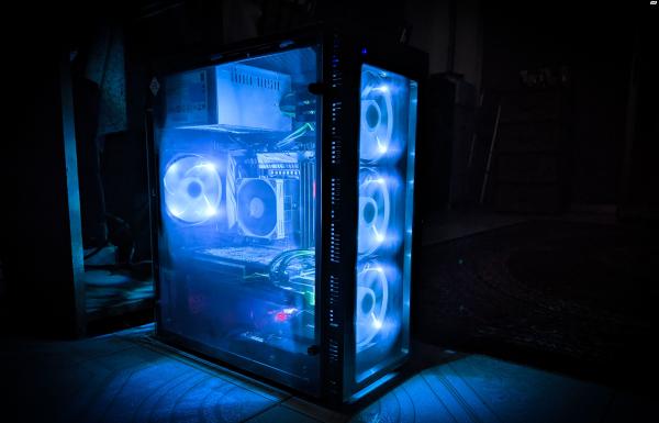 מפרט המחשב מופיע בתמונות